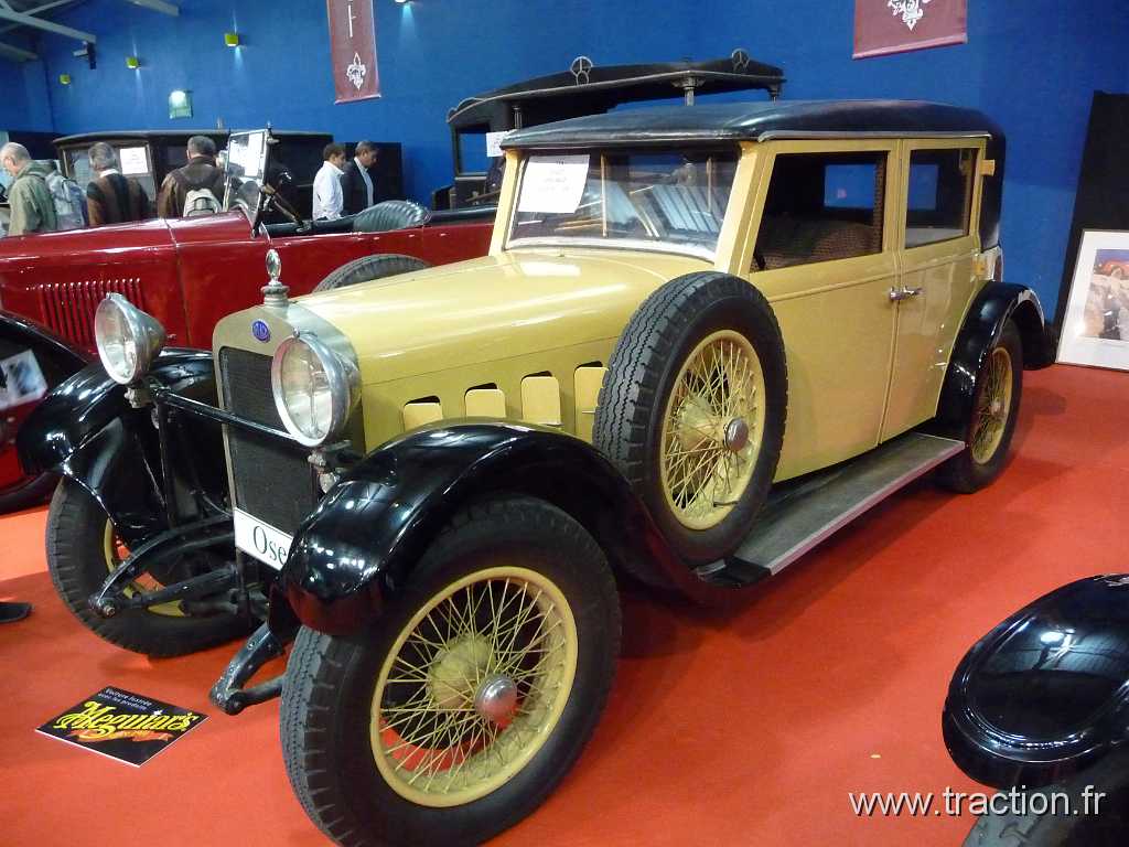 2011_epoquauto (24).jpg - 05/11/2011 - 69000 LYON - EPOQU'AUTO - 33ème Salon International Autos & Motos Anciennes - Ventes aux enchères Osenat - DELAGE - 1922